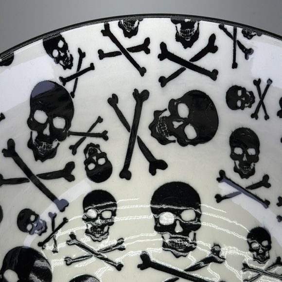 Black and White coco + Lola 
Ceramic Art Bowl with Skull Design - Picture 4 of 7